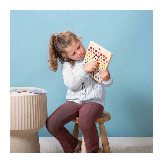 Bs toys thread and code ga519 – houten rijgspel met kaarten touwen