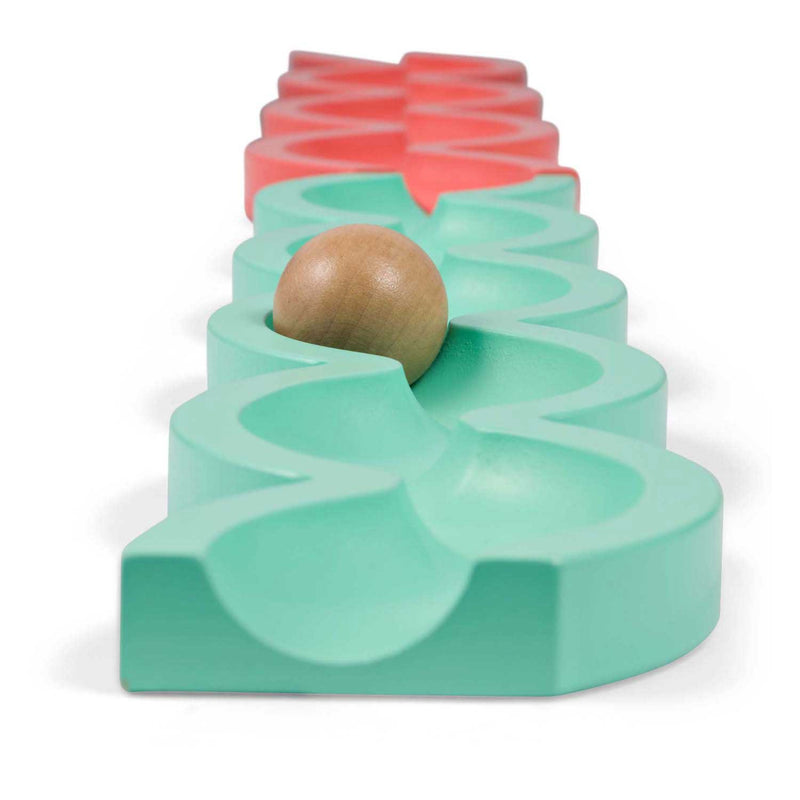 Load image into Gallery viewer, Bs toys houten ballenbaan geef door en speel - 4dlg.
