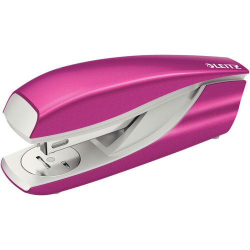 Metalen nietmachine leitz 5502 metaal mettalic roze 65mm ontnieter