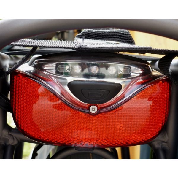 Afbeelding laden in galerijviewer, Gazelle achterlicht led 115mm innergy elektrische fiets
