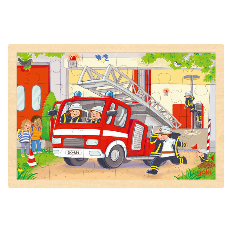 Afbeelding laden in galerijviewer, Goki houten legpuzzel - heli en brandweerwagen - 24st.
