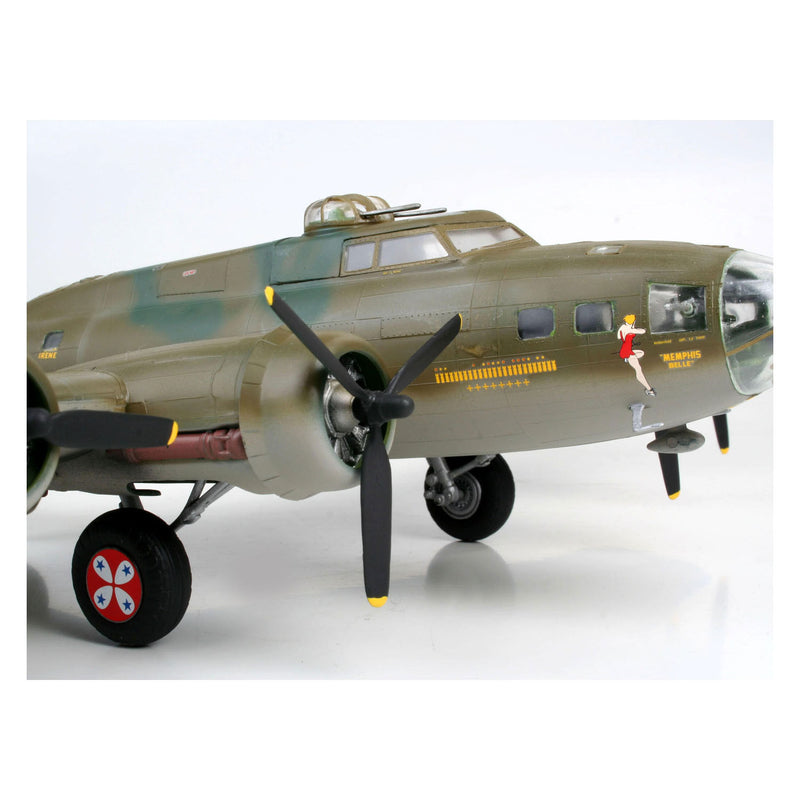 Load image into Gallery viewer, Revell b-17f memphis belle
