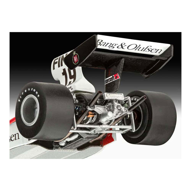 Load image into Gallery viewer, Revell modelbouwpakket - surtees ts16 03 1:32 - 79dlg.
