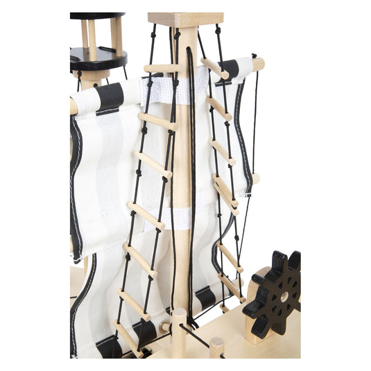 Small foot - houten poppenhuis piratenboot
