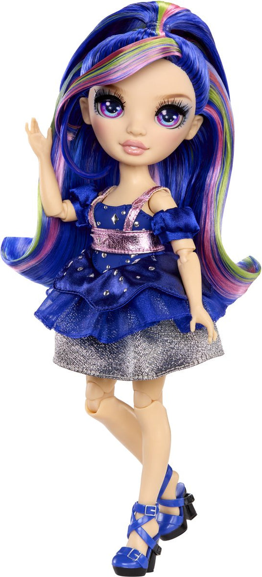 Bullyland 12825 – speelfiguur disney merida – levensecht en detailrijk vormgegeven – ca. 10cm - ideaal als taartfiguur, verzamelobject of klein cadeautje voor kinderen vanaf 3 jaar