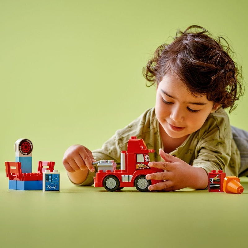 Load image into Gallery viewer, Lego duplo 10417 disney cars mack at the race
