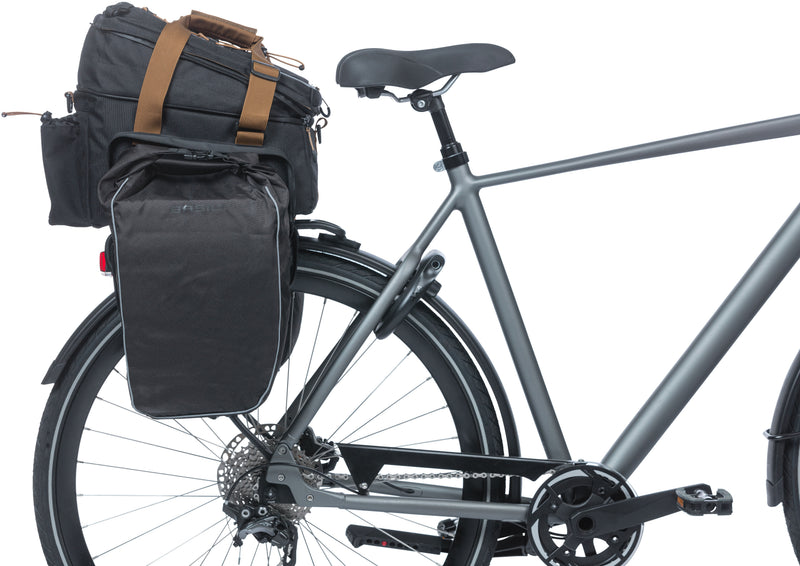 Load image into Gallery viewer, BASIL Miles XL Bagagedragertas Waterdicht Heren Fiets Zwart
