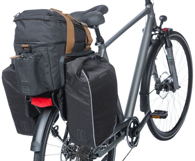 Load image into Gallery viewer, BASIL Miles XL Bagagedragertas Waterdicht Heren Fiets Zwart
