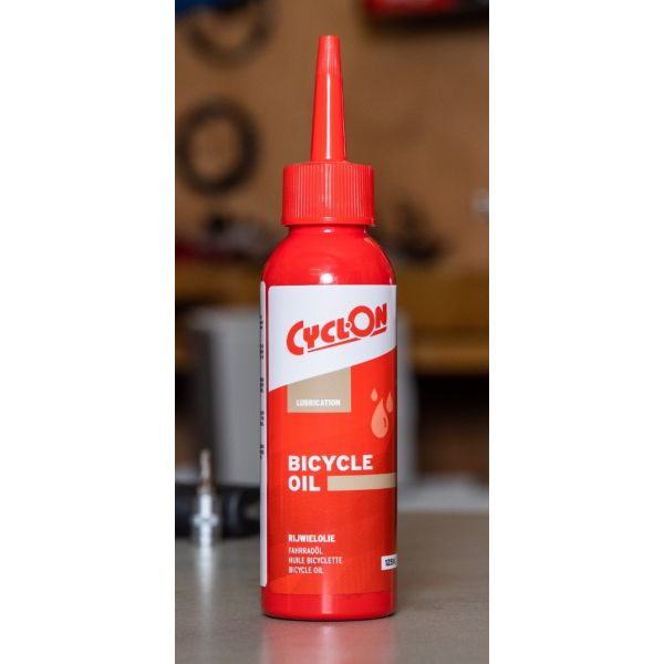 Load image into Gallery viewer, Cyclon Fietsolie bicycle oil 100 ml (in blisterverpakking)
