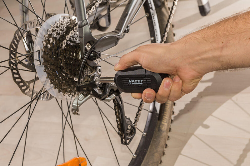 Load image into Gallery viewer, Hazet bitset 2260x 10n bit sets stainless steel m. bracket
