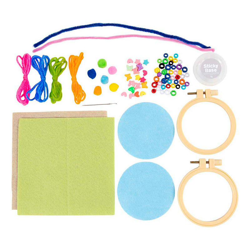 Afbeelding laden in galerijviewer, Creativ company mini hobbyset borduurwerk fantasie
