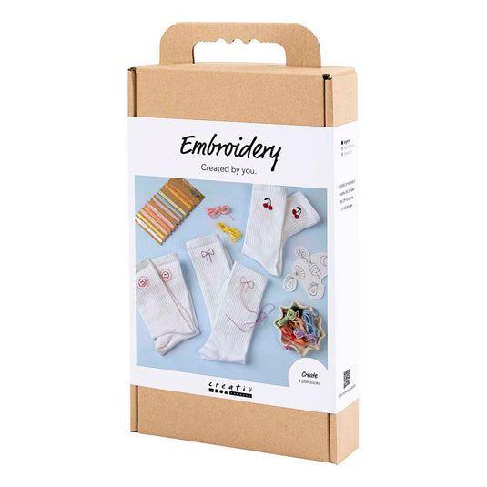 Creativ company https: www.cchobby.nl hobbyset-borduurwerk-sokken-wit-1-doos