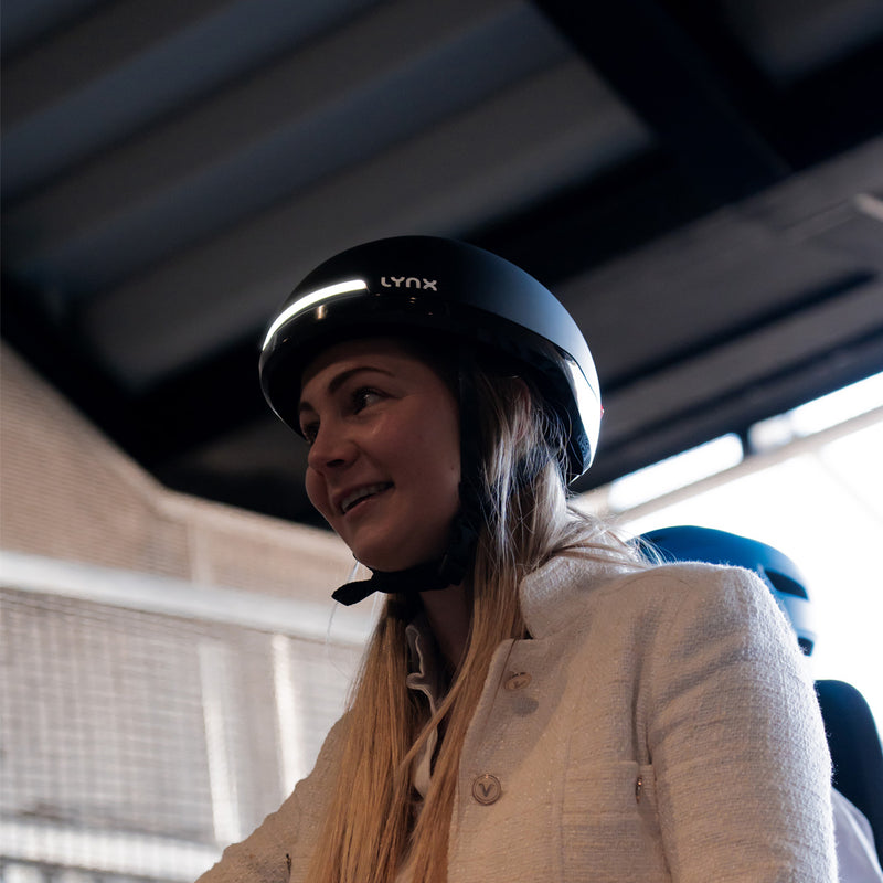 Load image into Gallery viewer, Lynx fietshelm citylight m
