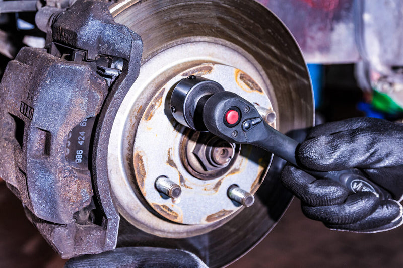 Load image into Gallery viewer, Vigor draadsnij set v7181 thread cutter set for wheel bolts
