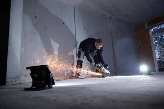 Brennenstuhl werk- bouwlamp 4000 ma mobile led spotlight with multi 4000 ma