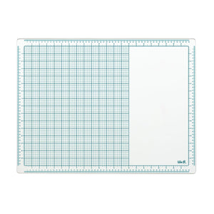 We r makers • mixed media glass mat