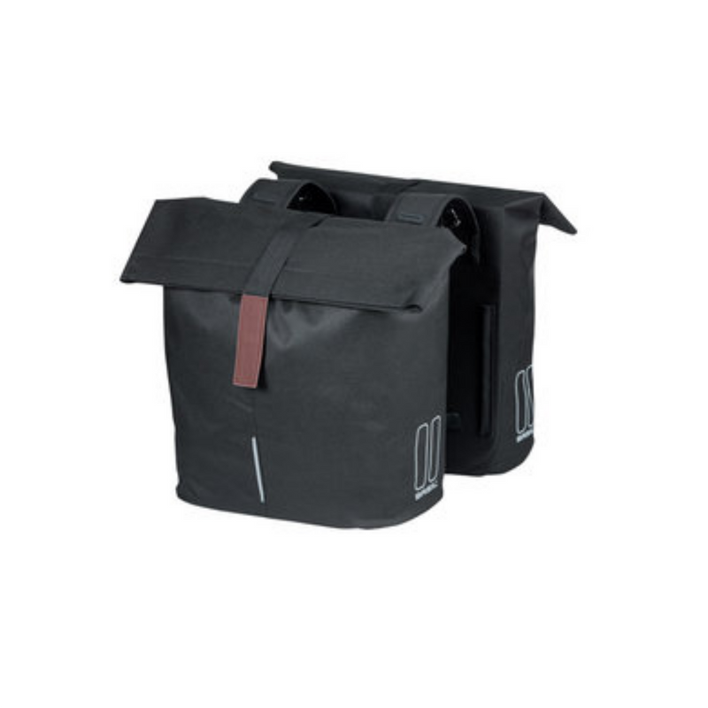 Load image into Gallery viewer, Basil City dubbele fietstas - waterafstotend polyester - zwart - Universal Bridge systeem - 28-32L
