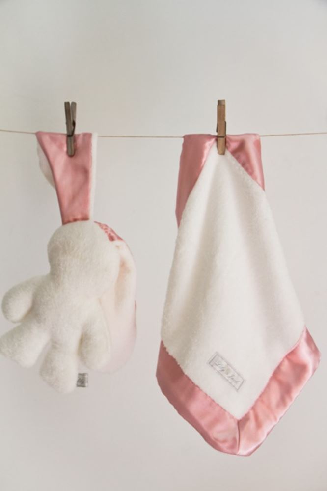 Afbeelding laden in galerijviewer, Snuggle bunny wit met roze oren. 26 cm

