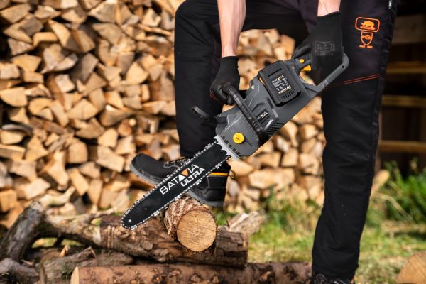 Load image into Gallery viewer, Batavia kettingzaag brushless 2x18v maxxpackbody
