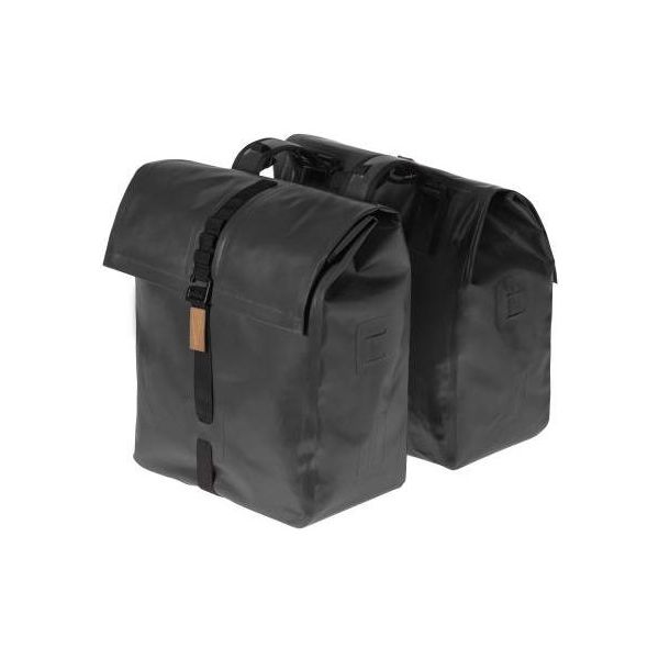 Afbeelding laden in galerijviewer, Basil Urban Dry dubbele fietstas, waterdicht, 50L, mat zwart
