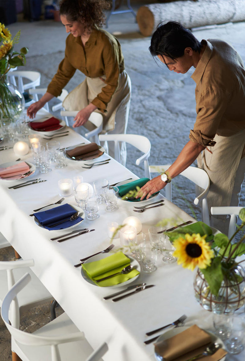 Load image into Gallery viewer, Duni cel damast tafelkleed 1,18x5m ijswit
