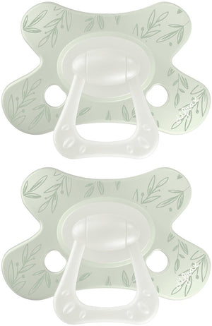 Difrax fopspeen natural - 6 tot 12 maanden - blaadjes - groen - 2 stuks