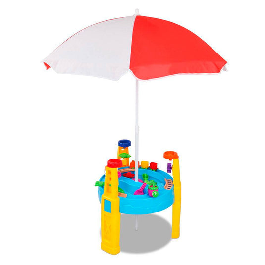 Zand- en waterspeelplaats met parasol