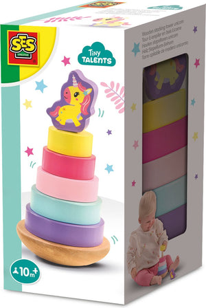 Ses houten stapeltoren eenhoorn