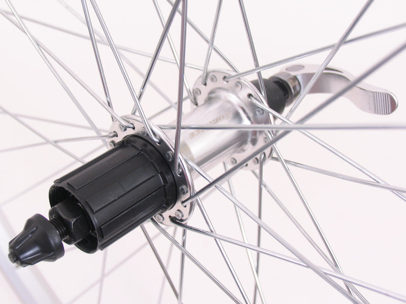 Load image into Gallery viewer, Sunrace Achterwiel 28 622 x 21C Parallex 8 9-speed HBM53 naaf zilver
