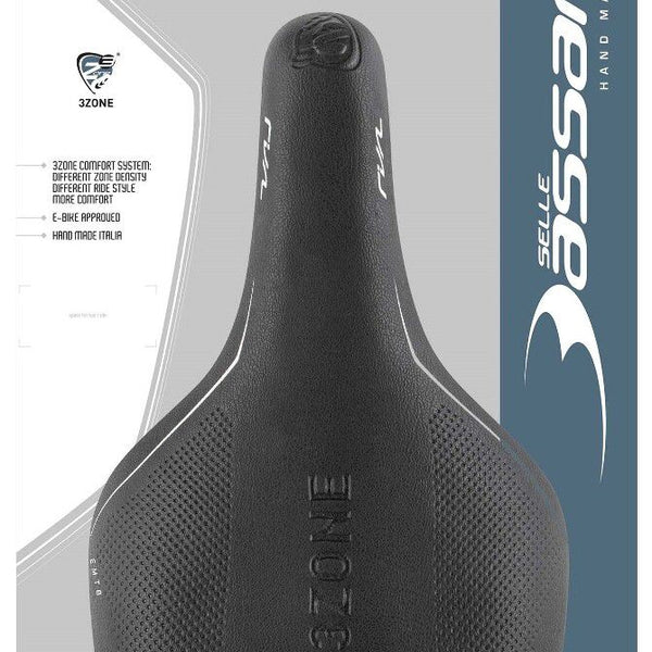 Selle Bassano zadel Rivale 3zone Sport zwart+achterlicht