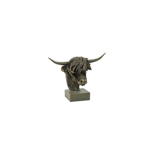 Countryfield beeld schotse hooglander op voet ulla bruin polystone 39x16x33cm
