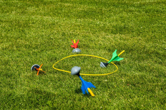 Outdoor play garden darts