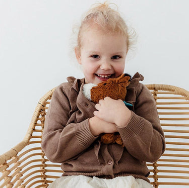 Bambolino toys knuffel pluche fien en teun - pim de hond, 25cm
