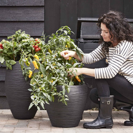 Capi bloempot nature rib taps 42x38 cm zwart kblr362