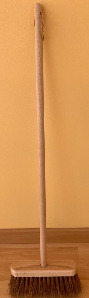 Kinder straatbezem kokoshaar. 80 cm. 3+