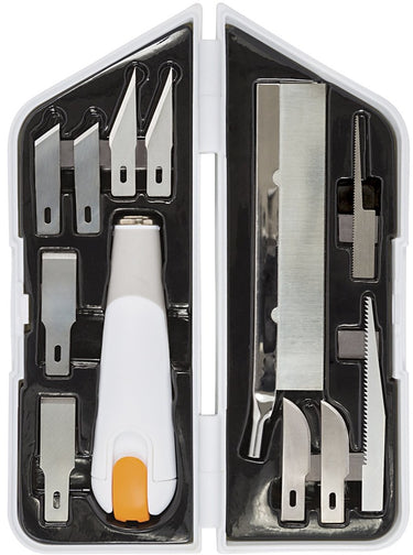 Fiskars http: www.cchobby.nl -mes-beitel-en-zaagset-l-15-cm-b-3-cm-1-set