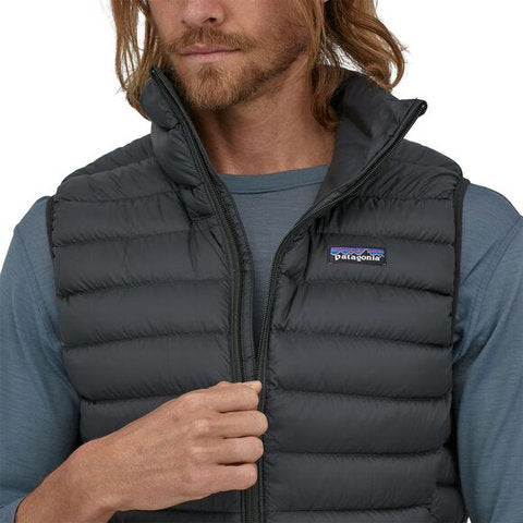 Load image into Gallery viewer, Patagonia down sweater vest
