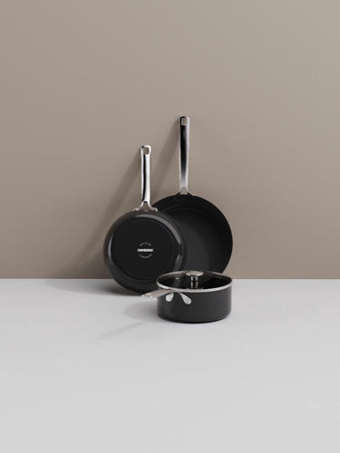 Combekk element expert pannenset - 4-delig - zwart - pfas vrije keramische antiaanbaklaag - gemaakt van 100% gerecycled aluminium - inductiegeschikt