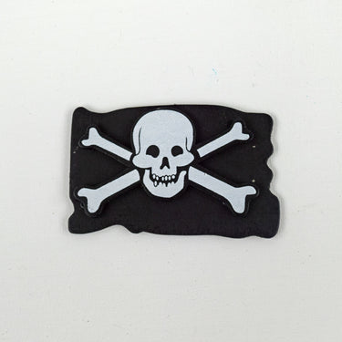 Darice • geschilderde houtvorm piratenvlag