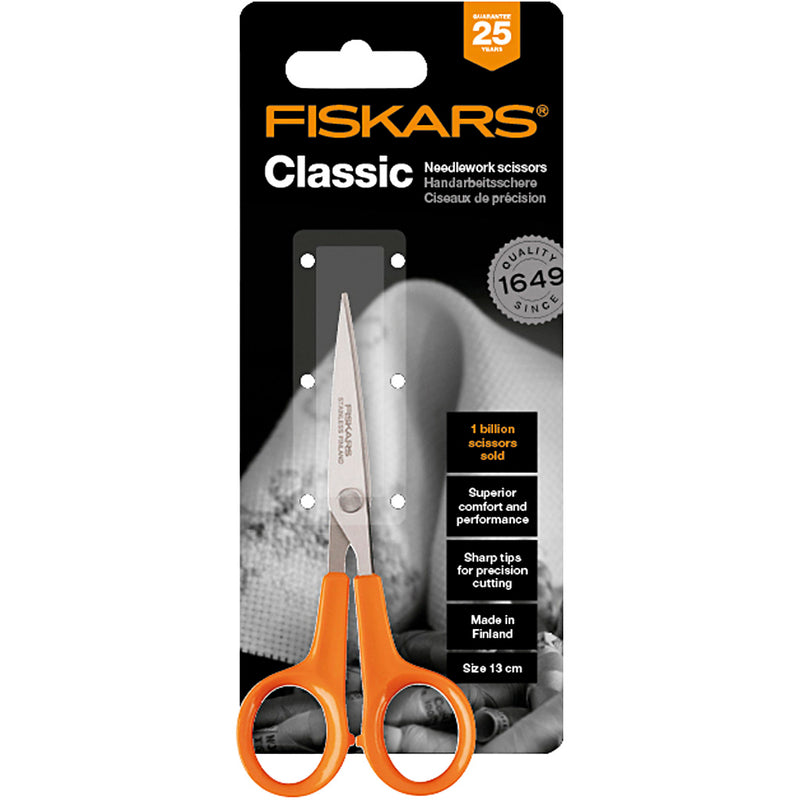 Laden Sie das Bild in Galerie -Viewer, Https: www.cchobby.nl fiskars-klassieke-precisie-schaar-l-13-cm-1-stuk
