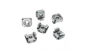 Bofix doos a 12 kooimoeren m6 o.a. vespa