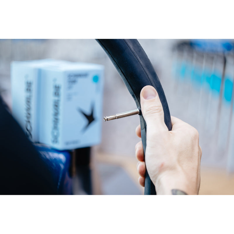 Load image into Gallery viewer, Schwalbe binnenband scv4 18 28 37-340 355 40mm
