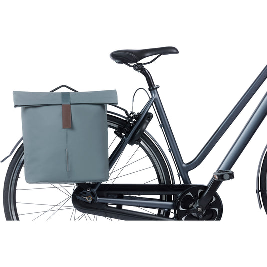 Basil dubbele fietstas city mik 28-32 liter - graphite blue
