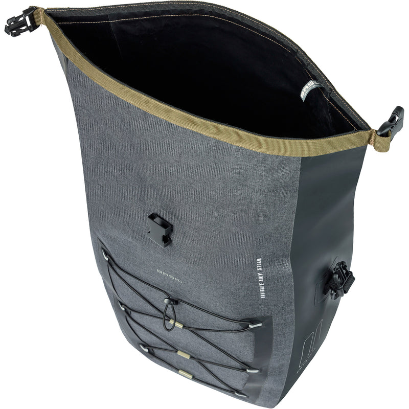 Load image into Gallery viewer, Basil enkele tas navigator storm l mik 25-31l 15 x 27 x 41 cm - zwart
