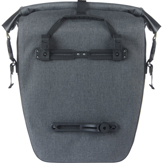 Basil enkele tas navigator storm l mik 25-31l 15 x 27 x 41 cm - zwart