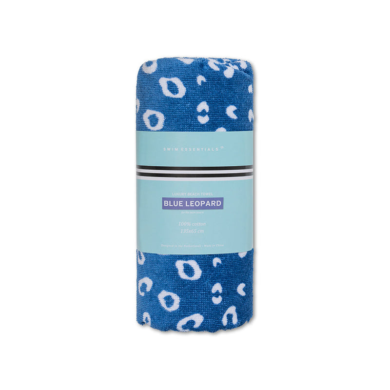 Load image into Gallery viewer, Leopard | blauwe katoenen handdoek 135 x 65 cm
