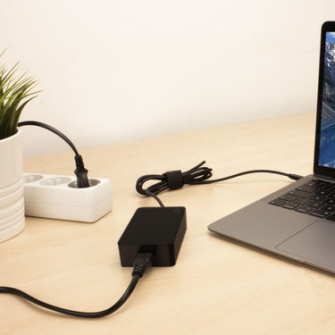 Act usb-c-laptopoplader ac2005 zwart 45 x 180 mm
