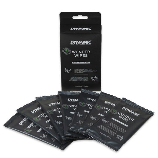 Dynamic wonder wipes cleaning cloths