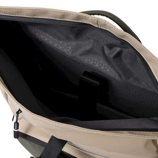 Hedgren commute bike hub rugtas 23,9l beige olive