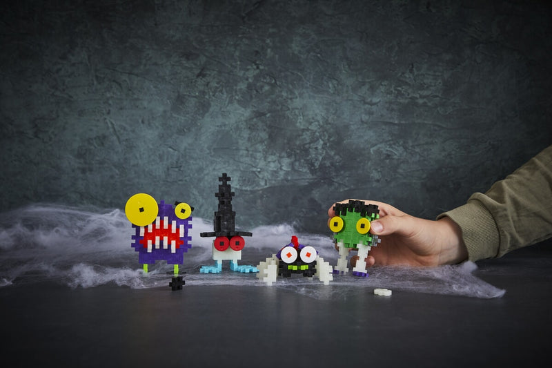 Load image into Gallery viewer, Plus plus plus-plus creepy critters – bolt (5176)
